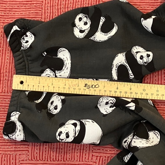 Women’s XS / S cozy Panda print thick fleece Leggings - Picture 6 of 16